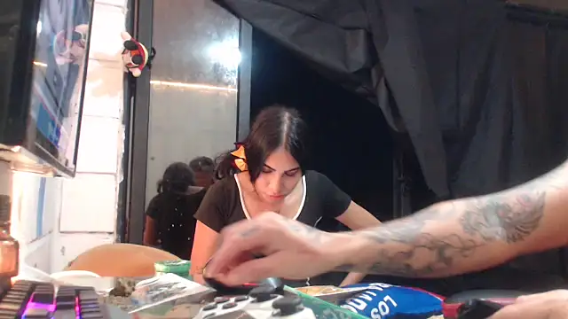 dounolimist777 online show from 12/14/25, 02:17