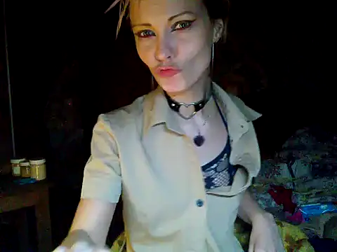 WildMissNiks online show from 12/20/24, 01:43