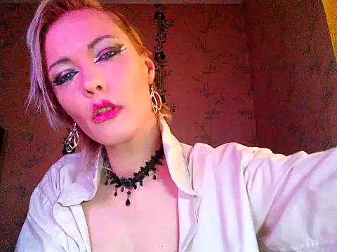 Snapshot of WildMissNiks chatting on 11/26/25, 09:21 WildMissNiks online show from 11/26/25, 09:21