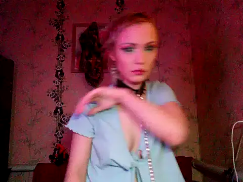 Snapshot of WildMissNiks chatting on 11/29/25, 09:34 WildMissNiks online show from 11/29/25, 09:34