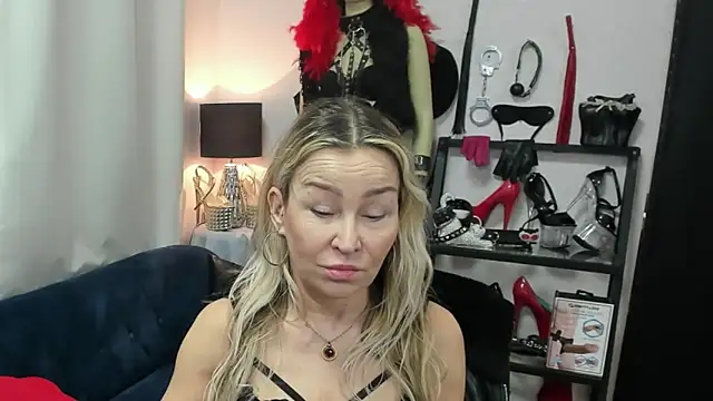 crystaLUX online show from 04/16/26, 04:35