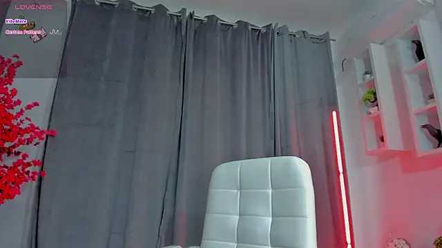 Raven Luna online show from 12/06/24, 10:27