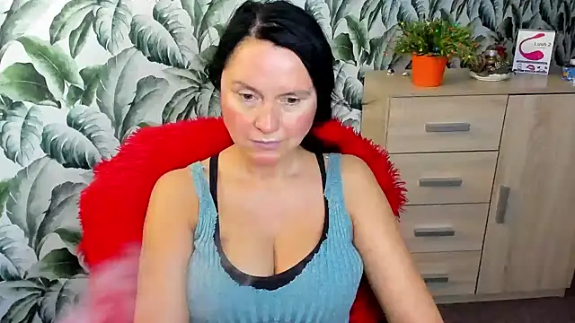 Ellennaughty online show from 12/19/24, 02:56