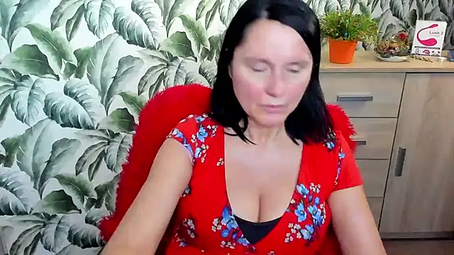 Ellennaughty online show from 02/18/25, 01:10