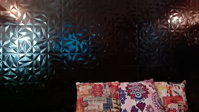 PINK  LOLA1 online show from 03/31/26, 05:13