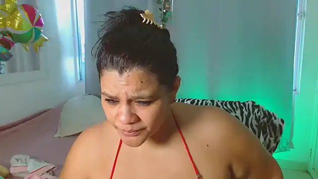 Selenna01 online show from 09/17/25, 01:13