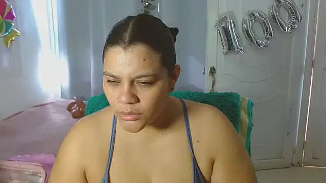 Selenna01 online show from 09/22/25, 01:13