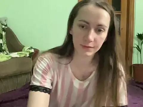 Snapshot of AngelTough20 chatting on 10/01/25, 10:27 AngelTough20 online show from 10/01/25, 10:27