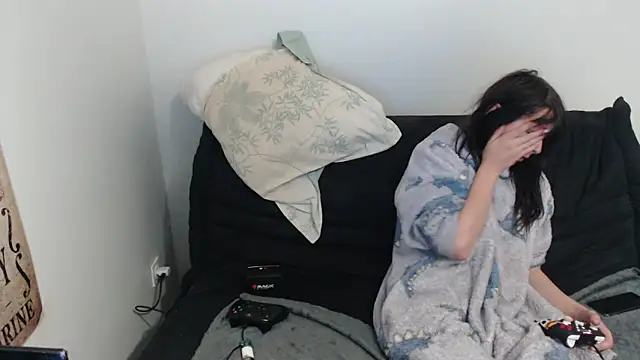 missthon0 online show from 03/17/25, 03:29