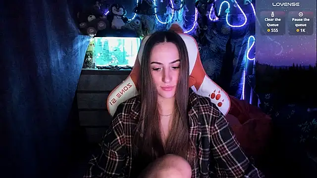 Selbi Paine online show from 07/27/26, 05:53