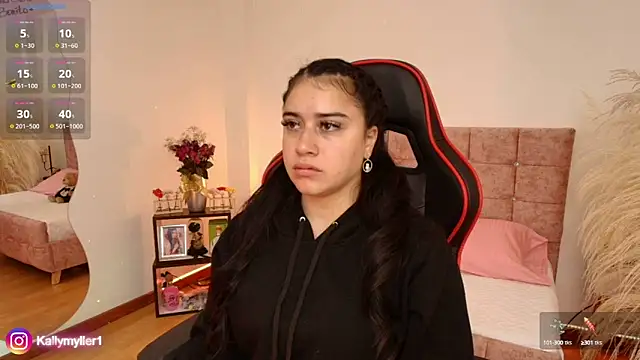 Snapshot of KallyMyller1 chatting on 12/09/24, 07:39 KallyMyller1 online show from 12/09/24, 07:39