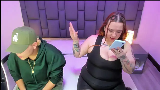 MiaYMolly online show from 03/08/25, 03:17