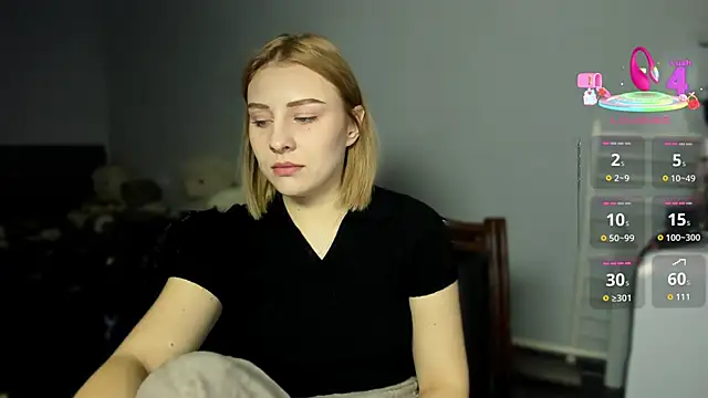 KindKristy online show from 11/30/25, 05:55