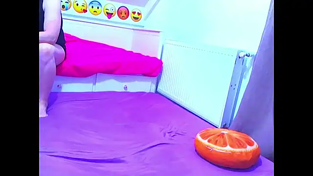 evehotty online show from 04/13/26, 02:00