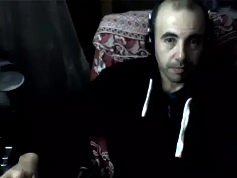 Snapshot of big_heart chatting on 02/07/26, 07:12 big heart online show from 02/07/26, 07:12