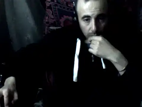 Snapshot of big_heart chatting on 03/27/26, 09:25 big heart online show from 03/27/26, 09:25