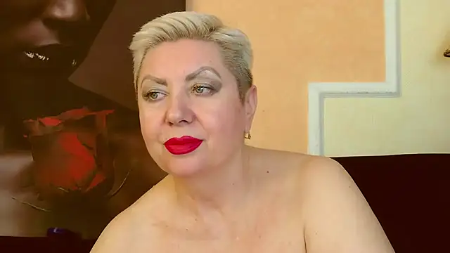 LadyPosh online show from 01/10/25, 04:33