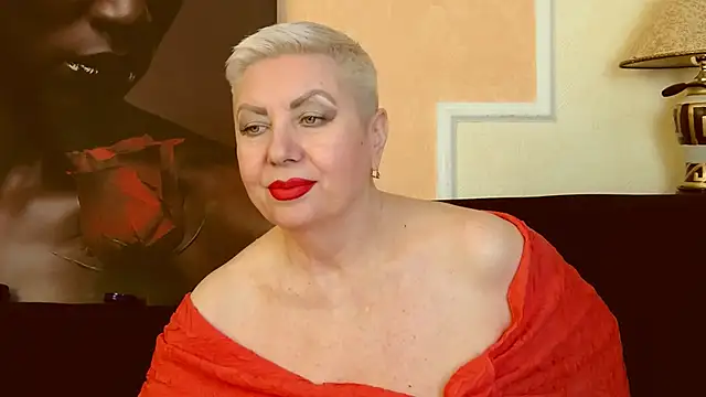 LadyPosh online show from 02/04/25, 10:24