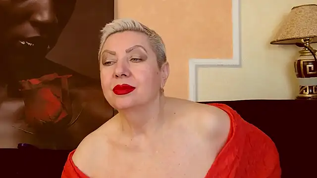 LadyPosh online show from 10/24/25, 09:11