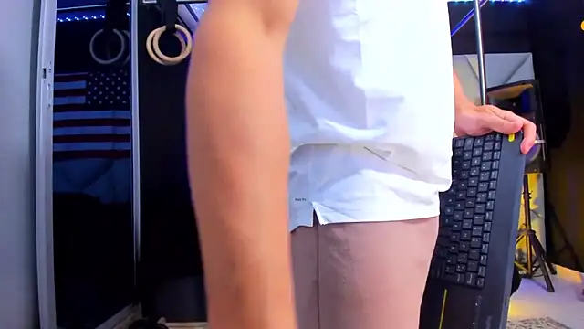 Aydenmiller96 online show from 04/17/26, 03:09