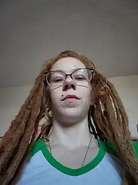 LucidLucy online show from 03/17/25, 02:45