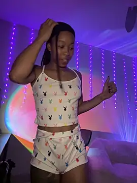 thebrattygoddess online show from 09/09/25, 11:32