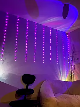 thebrattygoddess online show from 10/16/25, 10:27