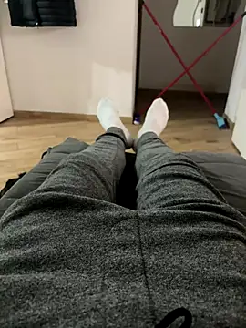 Io1994 online show from 12/19/25, 12:17