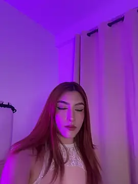 Snapshot of Anavi_ chatting on 11/08/25, 11:25 Anavi online show from 11/08/25, 11:25