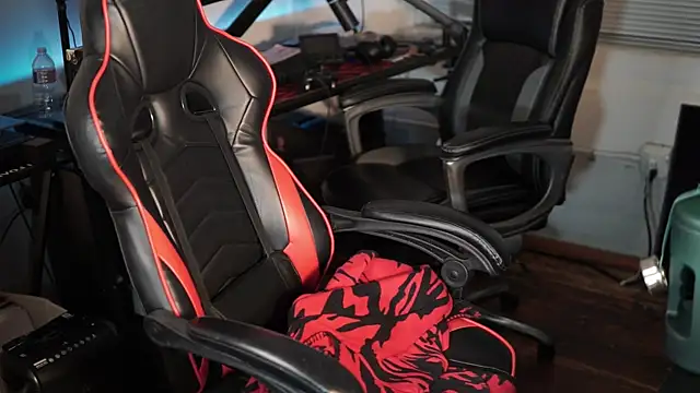 Snapshot of Bubbleliyah chatting on 12/04/24, 11:02 Bubbleliyah online show from 12/04/24, 11:02