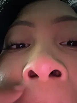 Snapshot of Bubbleliyah chatting on 01/04/25, 02:56 Bubbleliyah online show from 01/04/25, 02:56