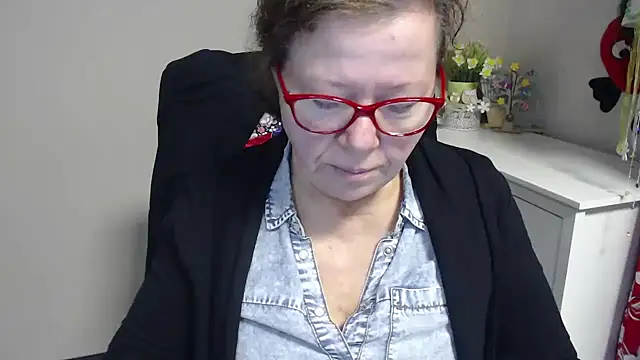 Adelewildx online show from 02/19/25, 05:16