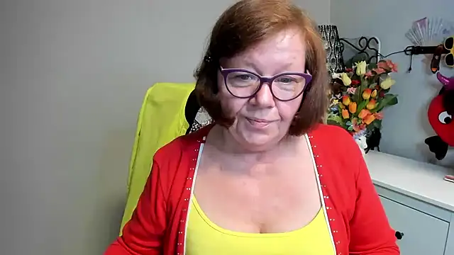 Snapshot of Adelewildx chatting on 05/25/26, 02:17 Adelewildx online show from 05/25/26, 02:17