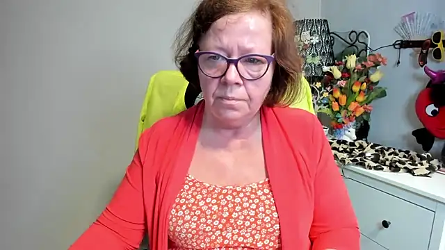 Snapshot of Adelewildx chatting on 05/26/26, 02:07 Adelewildx online show from 05/26/26, 02:07