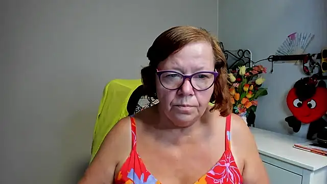 Snapshot of Adelewildx chatting on 06/29/26, 01:23 Adelewildx online show from 06/29/26, 01:23