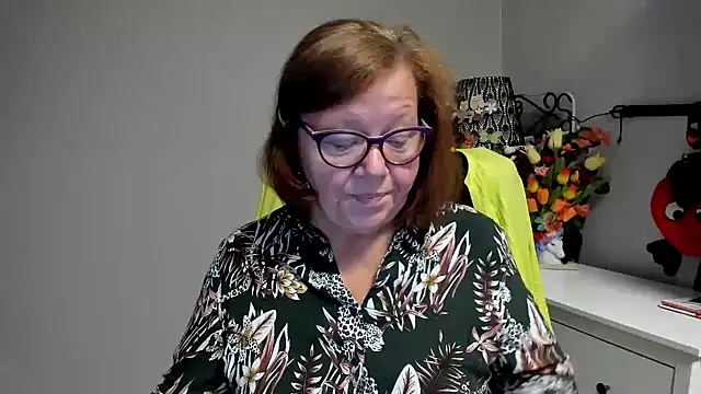 Snapshot of Adelewildx chatting on 07/08/26, 02:38 Adelewildx online show from 07/08/26, 02:38