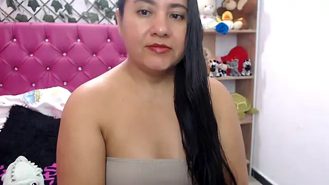 BellaBellosinia online show from 01/31/25, 03:30