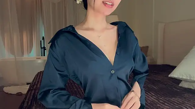 IsMiMi online show from 03/10/26, 02:05