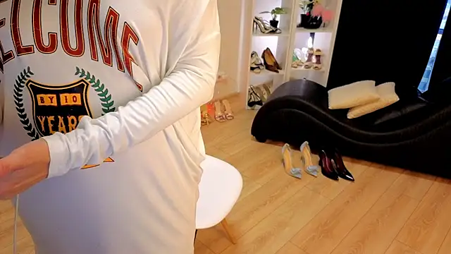 Snapshot of CaringSophie chatting on 03/02/26, 10:55 CaringSophie online show from 03/02/26, 10:55