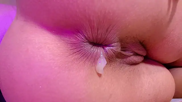 Snapshot of Belov_muriel chatting on 02/25/25, 06:14 Belov muriel online show from 02/25/25, 06:14