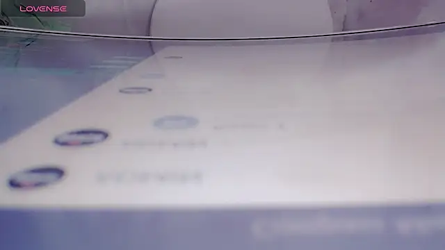 AnnieGOld  online show from 10/20/25, 07:14