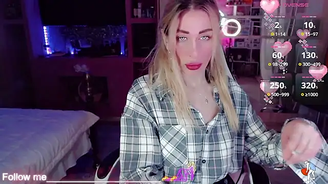 AnnieGOld  online show from 01/17/26, 10:46