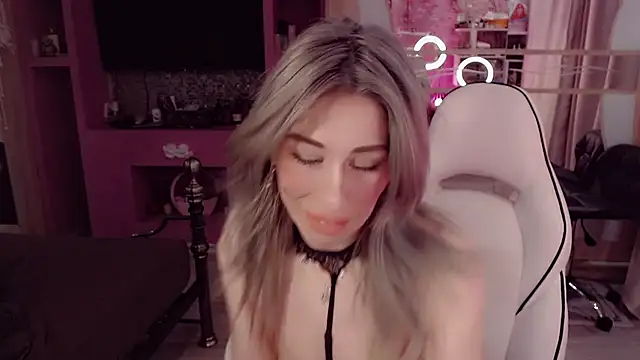 AnnieGOld  online show from 02/09/26, 07:40