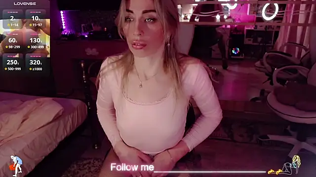 AnnieGOld  online show from 03/29/26, 07:58