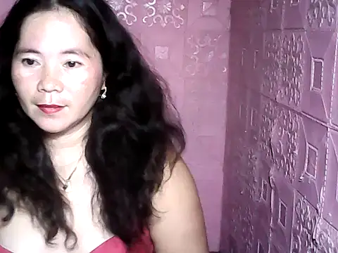 hotpusie 4u online show from 11/05/25, 04:40