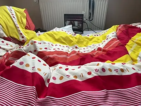 Chris-LE91 online show from 04/16/26, 05:41