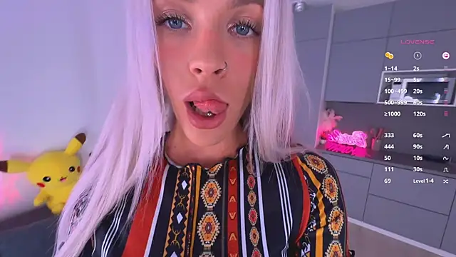 mikkixmeow online show from 03/17/25, 09:12