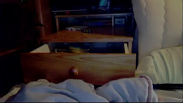 FireFox Feel online show from 12/06/24, 02:24