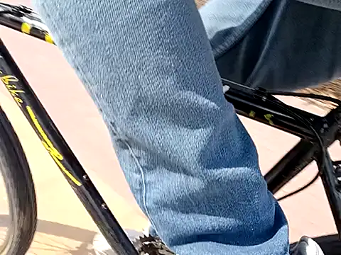 FireFox Feel online show from 03/17/25, 10:49