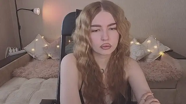 ViolettaLopez online show from 02/20/26, 12:27